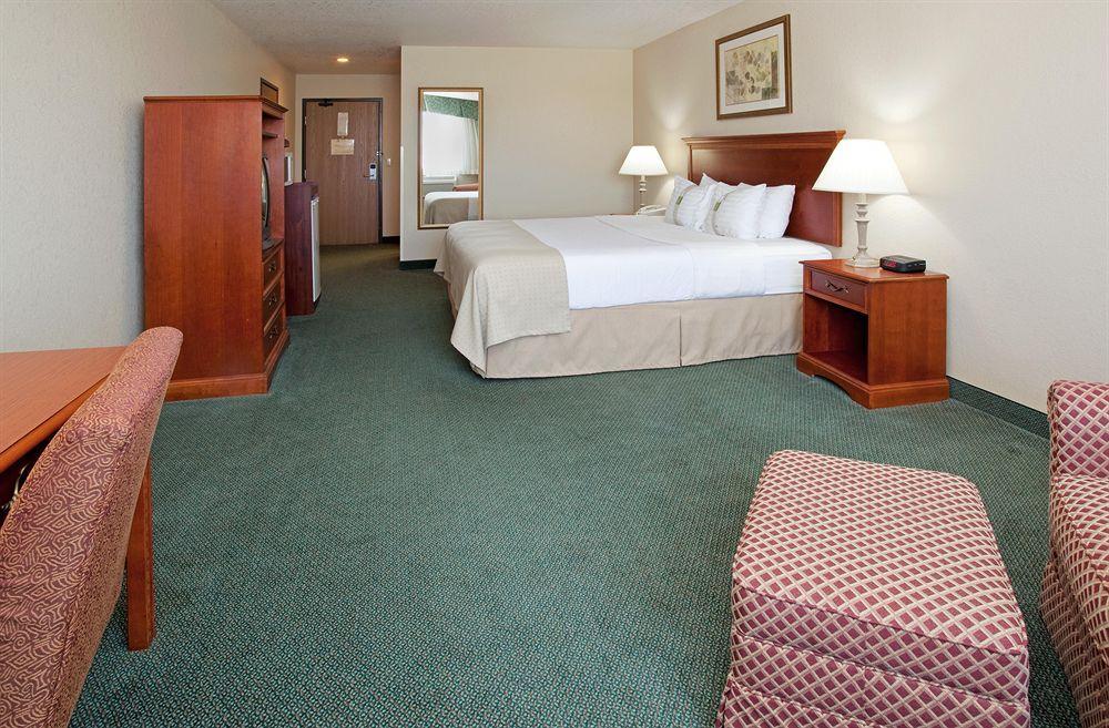 Country Inn & Suites By Radisson, Sidney, Ne Bilik gambar