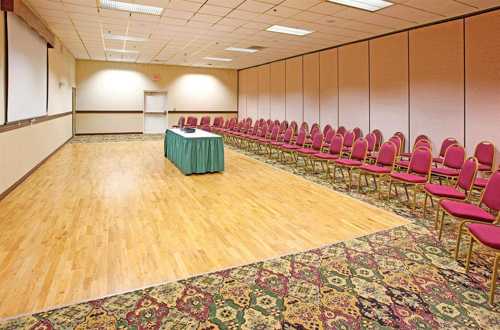 Country Inn & Suites By Radisson, Sidney, Ne Luaran gambar