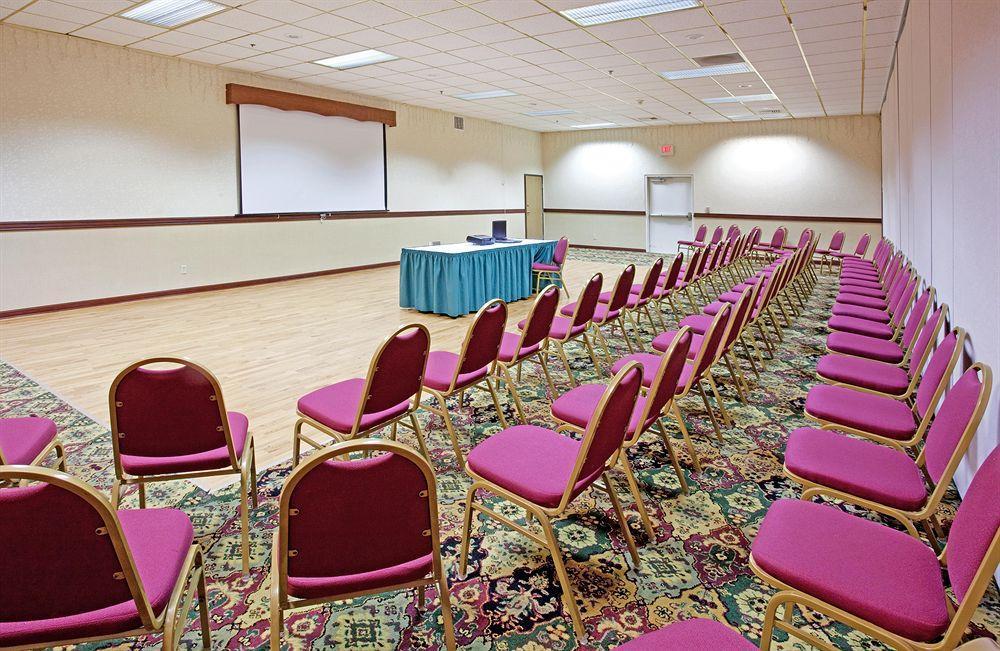Country Inn & Suites By Radisson, Sidney, Ne Kemudahan gambar